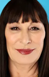 Анжелика Хьюстон