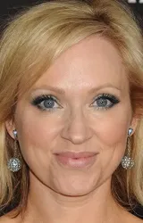 Ли-Эллин Бейкер